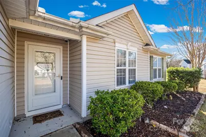 14048 Ballyshannon Lane, Charlotte, NC 28278 - Photo 3