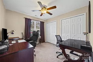 14048 Ballyshannon Ln, Charlotte, NC 28278 - Photo 17