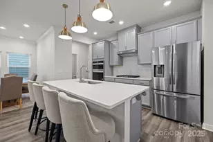 11040 Broadbent Ct, Charlotte, NC 28278 - Photo 9