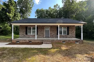 26 E J St, Maiden, NC 28650 - Photo 1