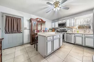 14 Berkley Ave, Granite Falls, NC 28630 - Photo 3