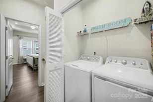 1230 Ashbury St, Charlotte, NC 28216 - Photo 23