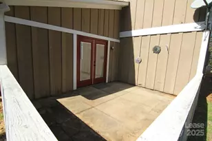 7617 Woods Ln, Cornelius, NC 28031 - Photo 11