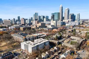 711 Parkside Terrace Ln, Charlotte, NC 28202 - Photo 3