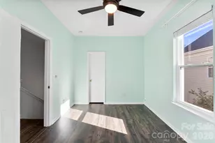 711 Parkside Terrace Ln, Charlotte, NC 28202 - Photo 37