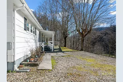 2850 Henson Creek Road, Newland, NC 28657 - Photo 23