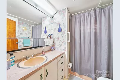 2850 Henson Creek Road, Newland, NC 28657 - Photo 15