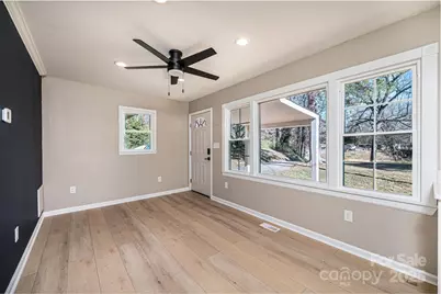 1640 1st Street Circle SE, Hickory, NC 28602 - Photo 15