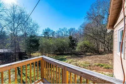 1640 1st Street Circle SE, Hickory, NC 28602 - Photo 5