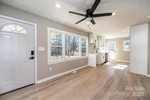 1640 1st St Cir SE, Hickory, NC 28602 - Photo 13
