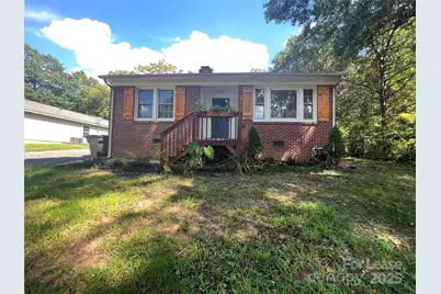 614 N Rhyne Street, Gastonia, NC 28054 - Photo 1