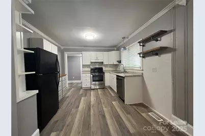 614 N Rhyne Street, Gastonia, NC 28054 - Photo 3