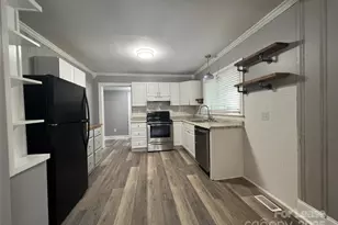 614 N Rhyne St, Gastonia, NC 28054 - Photo 3