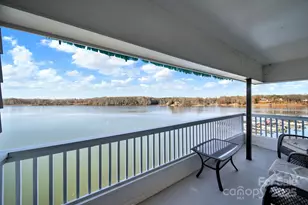 7340 Lake Front Dr, Charlotte, NC 28278 - Photo 23