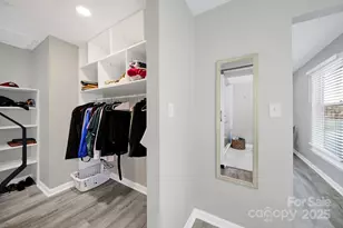 7340 Lake Front Dr, Charlotte, NC 28278 - Photo 17