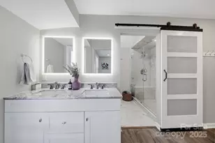 7340 Lake Front Dr, Charlotte, NC 28278 - Photo 15