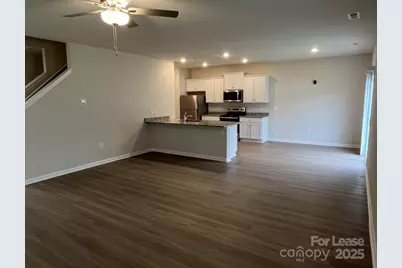 2131 Transatlantic Avenue, Charlotte, NC 28215 - Photo 7