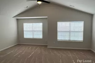 2131 Transatlantic Ave, Charlotte, NC 28215 - Photo 11