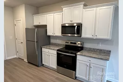 2131 Transatlantic Avenue, Charlotte, NC 28215 - Photo 9