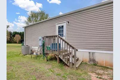 208 Daves Road, York, SC 29745 - Photo 7