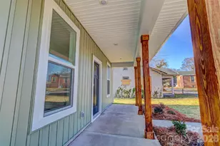 510 Booker St, Shelby, NC 28150 - Photo 3