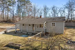 398 Sand Hill Rd, Asheville, NC 28806 - Photo 1