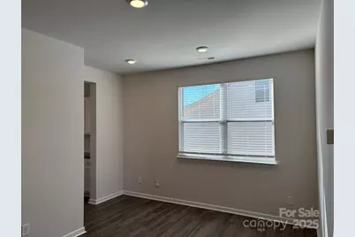 7121 Maple Run Circle, Charlotte, NC 28215 - Photo 7