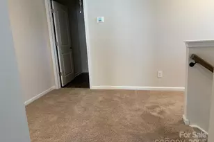 7121 Maple Run Cir, Charlotte, NC 28215 - Photo 19