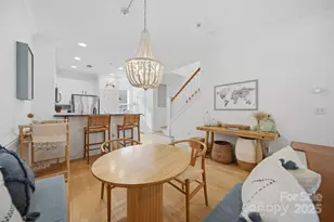 1023 Sycamore Green Pl, Charlotte, NC 28202 - Photo 9