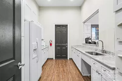 5517 Tipperlinn Way, Charlotte, NC 28278 - Photo 31