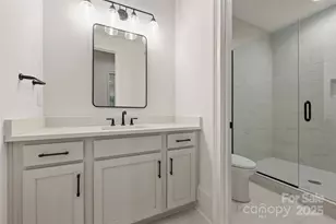 7010 Chateau Bordeaux Ln, Charlotte, NC 28270 - Photo 31