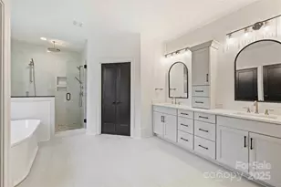 7010 Chateau Bordeaux Ln, Charlotte, NC 28270 - Photo 11