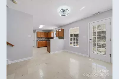 1968 8th Street Lane SE, Hickory, NC 28602 - Photo 9