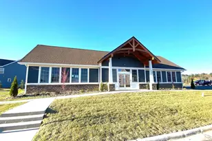 17 Cedar Hl Rd, Hendersonville, NC 28792 - Photo 15