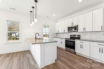 402 S Spargo Street, Dallas, NC 28034 - Photo 9