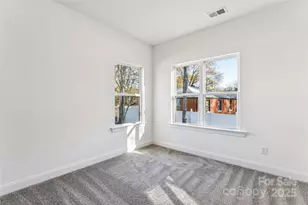 402 S Spargo St, Dallas, NC 28034 - Photo 21