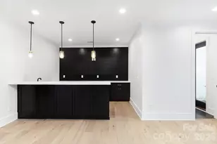 18304 Rosapenny Rd, Charlotte, NC 28278 - Photo 41