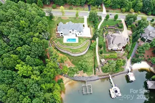 18304 Rosapenny Rd, Charlotte, NC 28278 - Photo 7