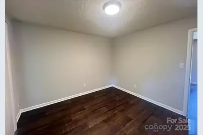 1090 7th Avenue NW #14, Hickory, NC 28601 - Photo 3