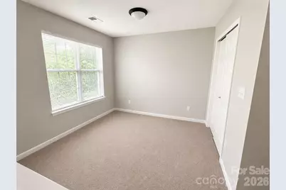 10213 University Park Lane, Charlotte, NC 28213 - Photo 5