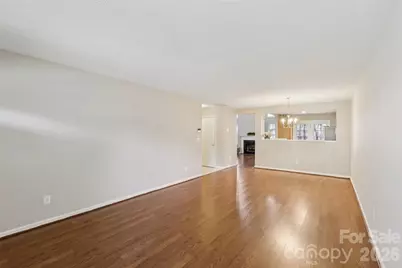 10213 University Park Lane, Charlotte, NC 28213 - Photo 9