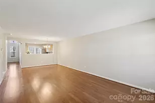 10213 University Park Ln, Charlotte, NC 28213 - Photo 7