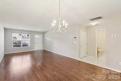 10213 University Park Lane, Charlotte, NC 28213 - Photo 9