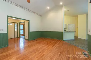 2 Woodburn Ct, Swannanoa, NC 28778 - Photo 13