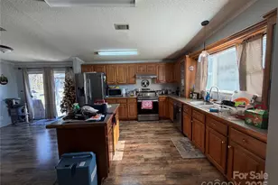 102 Beechwood Dr, Salisbury, NC 28147 - Photo 19