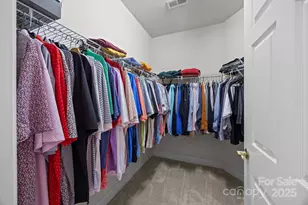 2915 Autumn Harvest Ln, Charlotte, NC 28269 - Photo 17