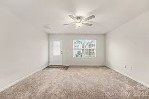 5032 Wolfridge Ave, Charlotte, NC 28214 - Photo 5