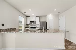 5032 Wolfridge Ave, Charlotte, NC 28214 - Photo 3