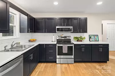 73 The Old Run Road, Fairview, NC 28730 - Photo 3