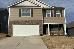 1071 Foxberry Ln, Maiden, NC 28650 - Photo 1